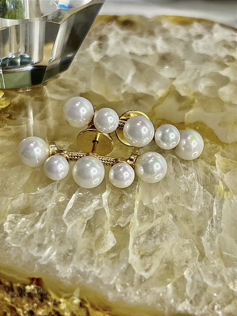 Brinco Earcuff Pérolas