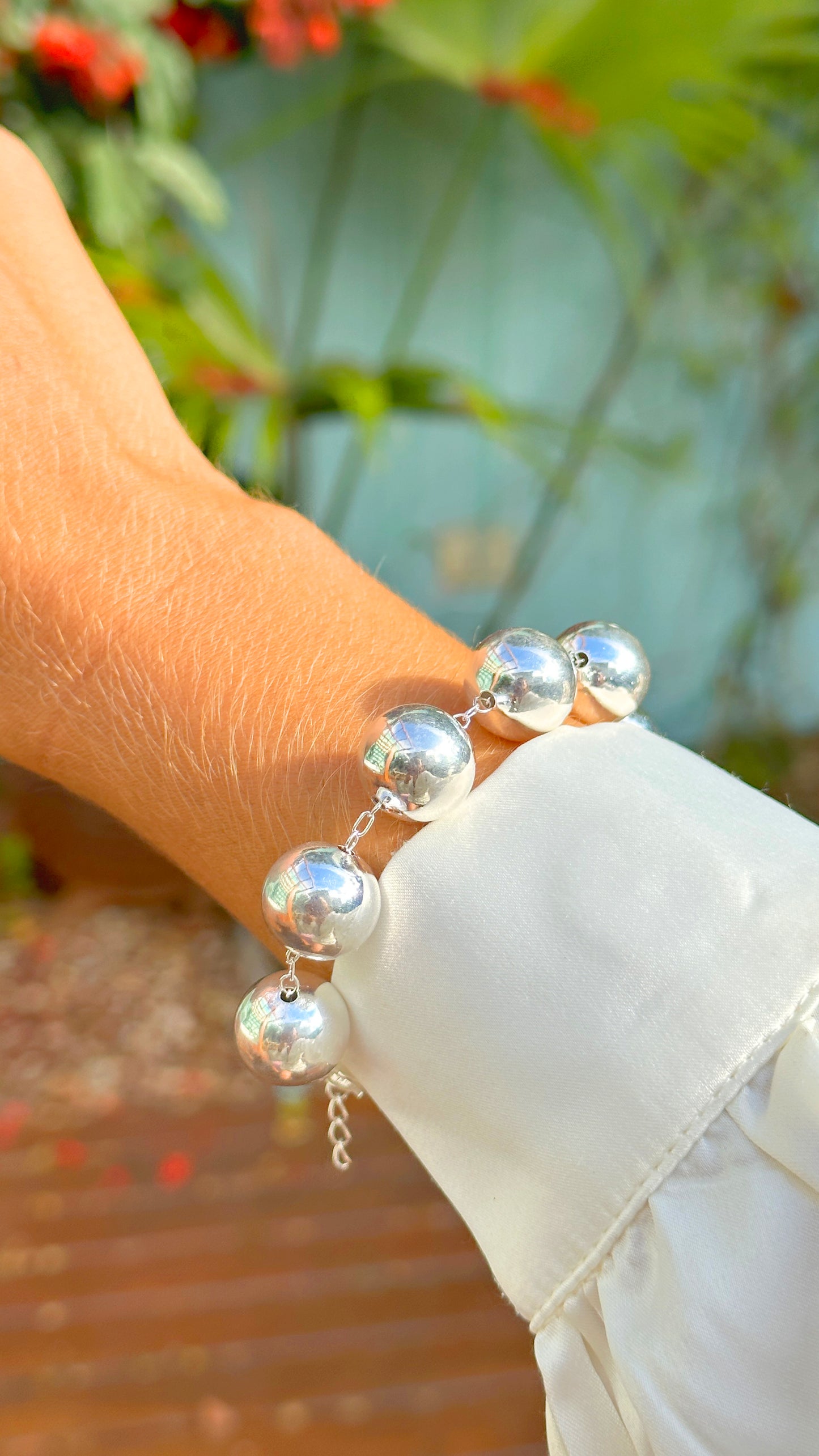 Pulseira Lisa Esferas 14mm 22cm Banho de Prata Nano Silver