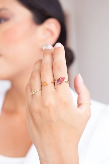 Kit de Anéis Triângulos Cristal Ametista 5 Unidades Banho de Ouro 18K