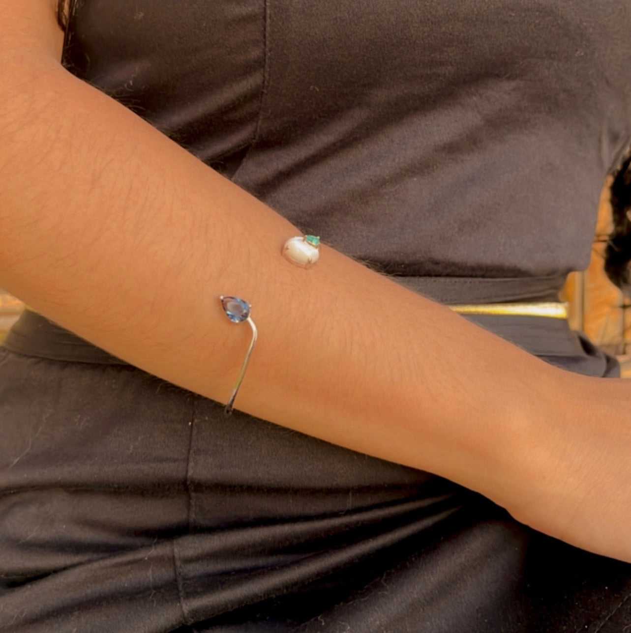 Pulseira Bracelete Cristal Paraíba London Blue Madrepérola