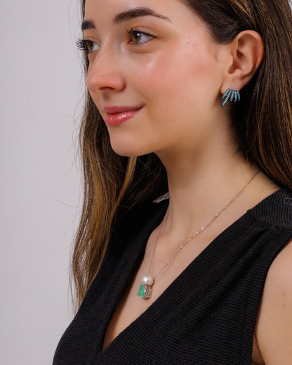 Brinco Earcuff Cravejado Mini Zircônia Azul