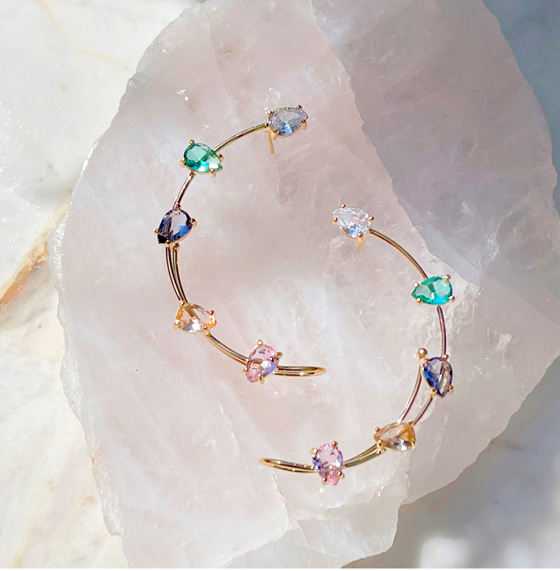 Brinco Cristal Quartzo Rosa Ear Cuff Gotas Banho de Ouro 18K