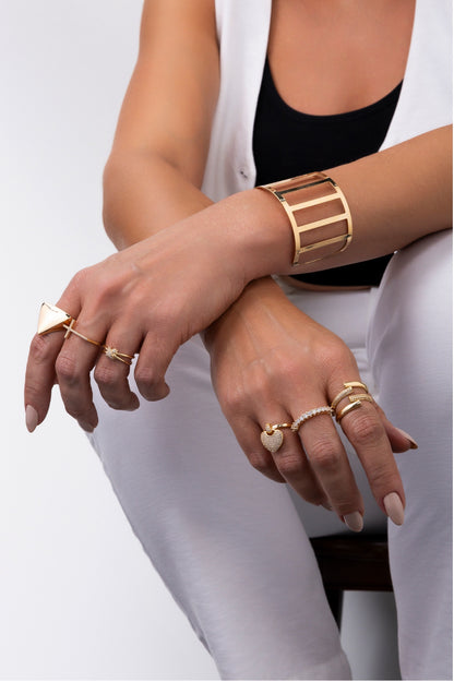 Anel Triângulo Regulável Banho Ouro 18k