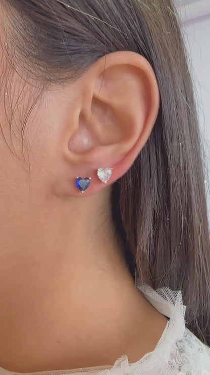 Kit de brincos Cristal Safira Zirconia Branca Coração Banho de Ouro 18K