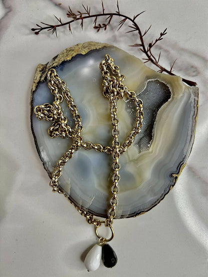 Colar Corrente Banho Ouro 18k Com Pingente Branco Preto