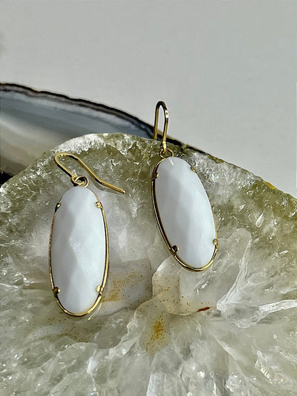 Brinco Banho Ouro 18k Com Quartzo Branco Oval